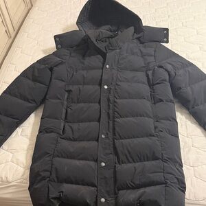 Men's Scott Parka - Onyx Black - L Classic Black Puffer with Hood. Worn once.